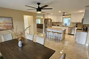 136 SE 5th St, Cape Coral, FL 33990 - Photo 9