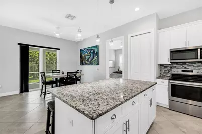 3302 Palm Dr, Punta Gorda, FL 33950 - Photo 17