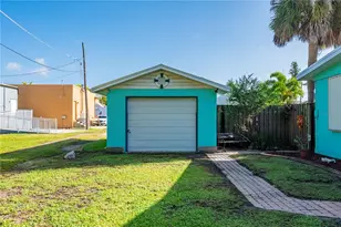 210 Harvey St, Punta Gorda, FL 33950 - Photo 5