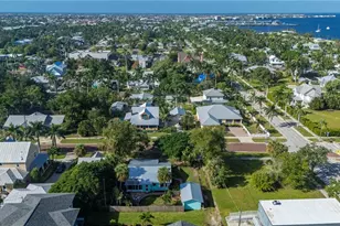 210 Harvey St, Punta Gorda, FL 33950 - Photo 27