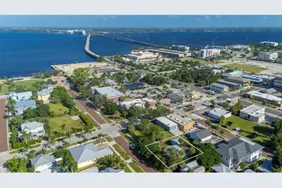 210 Harvey Street, Punta Gorda, FL 33950 - Photo 21