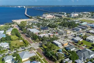 210 Harvey St, Punta Gorda, FL 33950 - Photo 21