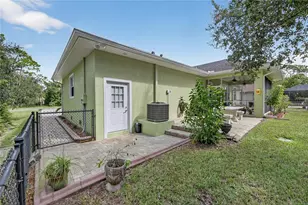 18307 Lake Worth Blvd, Port Charlotte, FL 33948 - Photo 39