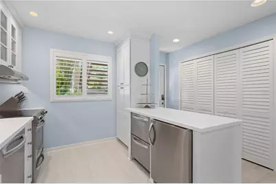 1621 Boathouse Circle #125, Sarasota, FL 34231 - Photo 5