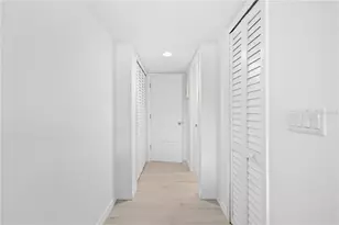 1621 Boathouse Cir, Sarasota, FL 34231 - Photo 15