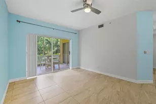 6401 Aragon Way, Fort Myers, FL 33966 - Photo 15