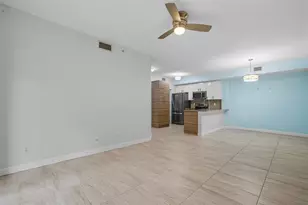 6401 Aragon Way, Fort Myers, FL 33966 - Photo 9