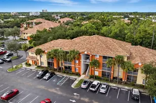 6401 Aragon Way, Fort Myers, FL 33966 - Photo 33