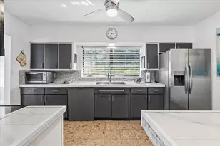 124 Leland SE, Port Charlotte, FL 33952 - Photo 13