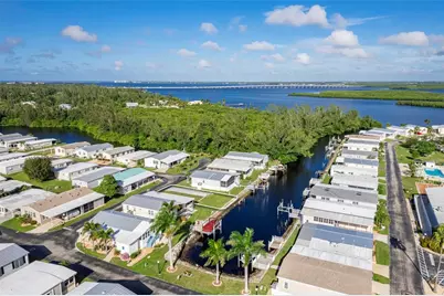 4300 Riverside Drive #204, Punta Gorda, FL 33982 - Photo 9