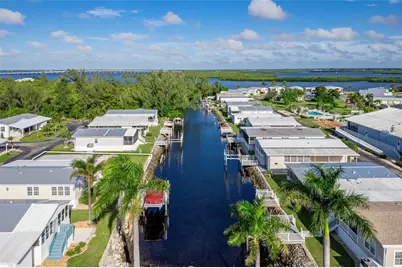 4300 Riverside Drive #204, Punta Gorda, FL 33982 - Photo 7