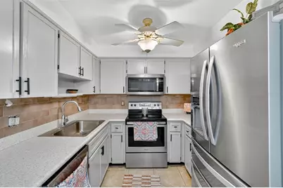 2320 Shelly Drive #B, Palm Harbor, FL 34684 - Photo 15