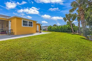 3155 Key Ln, Port Charlotte, FL 33952 - Photo 9