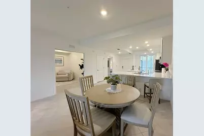 14221 Heritage Landing Boulevard #2017, Punta Gorda, FL 33955 - Photo 9