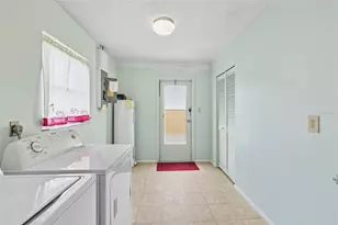 22281 N Niagara Ave, Port Charlotte, FL 33952 - Photo 9