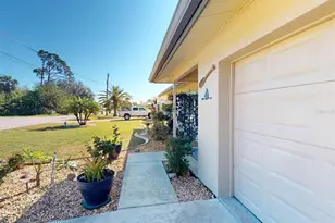 18393 Hottelet Cir, Port Charlotte, FL 33948 - Photo 13