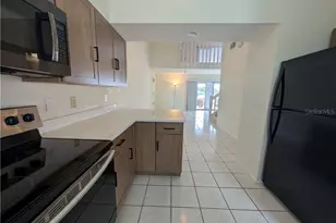 707 SW 3rd Ct, Cape Coral, FL 33991 - Photo 5