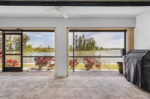 707 SW 3rd Ct, Cape Coral, FL 33991 - Photo 9