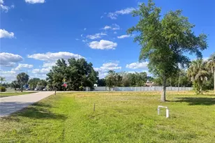 5384 N Wilson Dr, Punta Gorda, FL 33982 - Photo 1