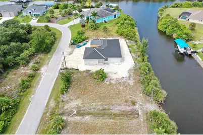 10868 McAlester Circle, Port Charlotte, FL 33981 - Photo 7