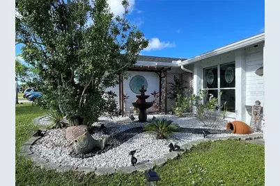 122 Annapolis Lane, Rotonda West, FL 33947 - Photo 5