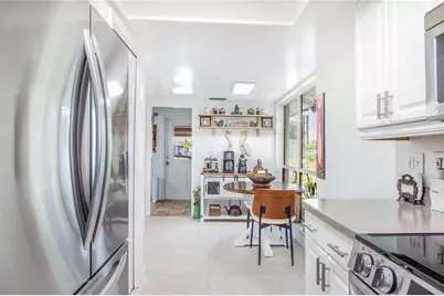 122 Annapolis Lane, Rotonda West, FL 33947 - Photo 21