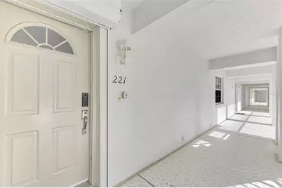 130 Breakers Court #221, Punta Gorda, FL 33950 - Photo 5