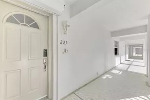 130 Breakers Ct, Punta Gorda, FL 33950 - Photo 5