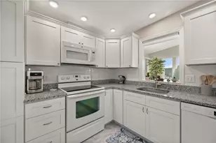 265 Mariner Dr, North Port, FL 34287 - Photo 9