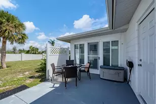 40 Crestview Dr, Englewood, FL 34223 - Photo 35