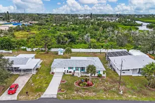 40 Crestview Dr, Englewood, FL 34223 - Photo 3