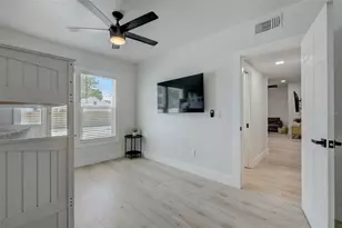 3030 Ashton Rd, Sarasota, FL 34231 - Photo 17