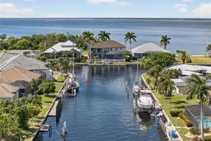 44 Colony Point Dr, Punta Gorda, FL 33950 - Photo 5