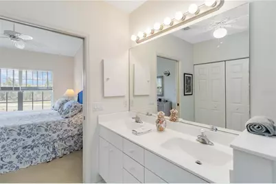 432 Sunset Lake Boulevard #203, Venice, FL 34292 - Photo 27