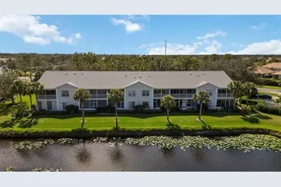 432 Sunset Lake Boulevard #203, Venice, FL 34292 - Photo 3