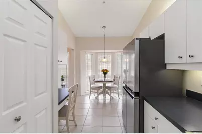 432 Sunset Lake Boulevard #203, Venice, FL 34292 - Photo 19