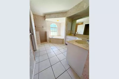 21464 Bingham Avenue, Port Charlotte, FL 33954 - Photo 9