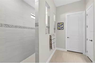 17312 Luminous Avenue, Venice, FL 34293 - Photo 21