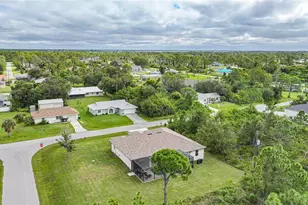 5435 Montego Ln, Port Charlotte, FL 33981 - Photo 3