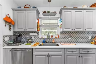 7685 Rockwell Ave, North Port, FL 34291 - Photo 11