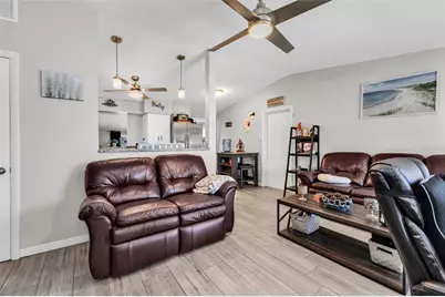 209 Seminole Boulevard NW, Port Charlotte, FL 33952 - Photo 3