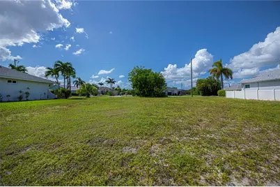 3725 SE 13th Avenue, Cape Coral, FL 33904 - Photo 17