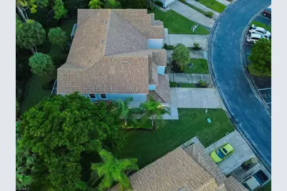 8350 Village Edge Circle #4, Fort Myers, FL 33919 - Photo 3