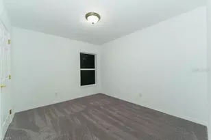 8350 Village Edge Cir, Fort Myers, FL 33919 - Photo 37