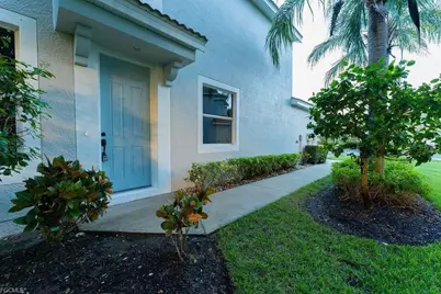 8350 Village Edge Circle #4, Fort Myers, FL 33919 - Photo 13