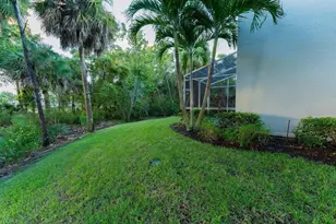 8350 Village Edge Cir, Fort Myers, FL 33919 - Photo 9