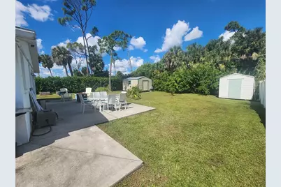 184 Norfolk Avenue NW, Port Charlotte, FL 33952 - Photo 21