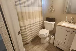 184 Norfolk Ave NW, Port Charlotte, FL 33952 - Photo 11