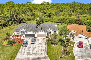 13440 SW Pembroke Cir N, Lake Suzy, FL 34269 - Photo 23