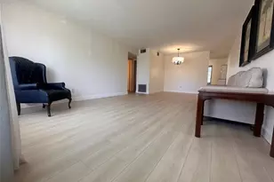 2428 Columbia Dr, Clearwater, FL 33763 - Photo 3